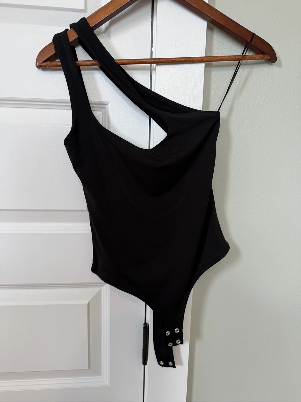Dynamite Black One-Shoulder Bodysuit